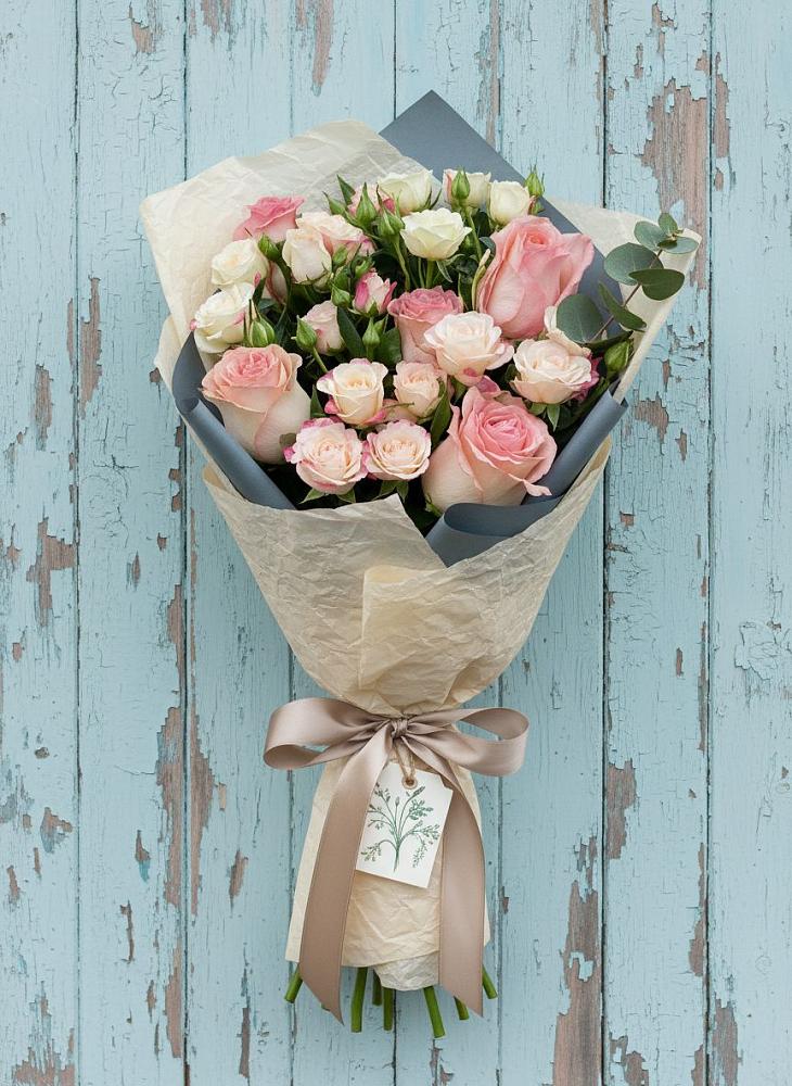 Букет цветов из: Розы в Пролетарском Ставропольского края