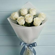 Букет 7 Белых роз Эдлесс Лав в Пролетарском Ставропольского края