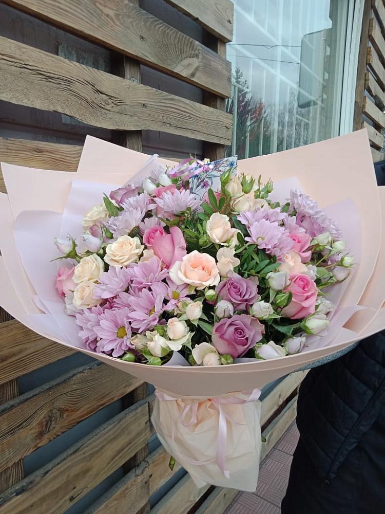 Букет цветов из: Розы и Хризантемы в Пролетарском Ставропольского края