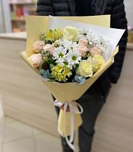 Букет цветов из:  Альстромерии, Розы и Хризантемы в Пролетарском Ставропольского края