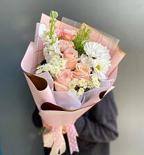 Букет цветов из:  Хризантемы и Розы в Пролетарском Ставропольского края