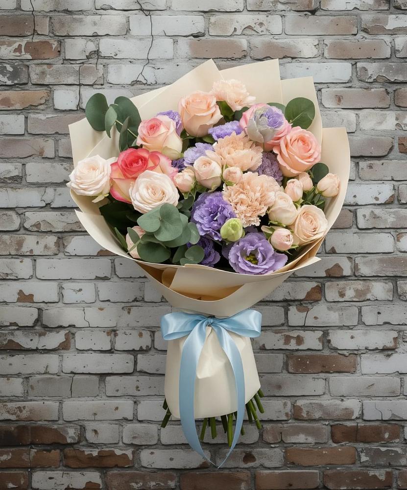 Букет цветов из: Розы, Лизиантусы и Гвоздики в Пролетарском Ставропольского края