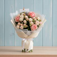 Букет цветов из:  Розы в Пролетарском Ставропольского края