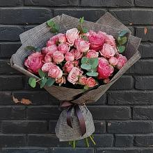 Букет цветов из:  Розы в Пролетарском Ставропольского края