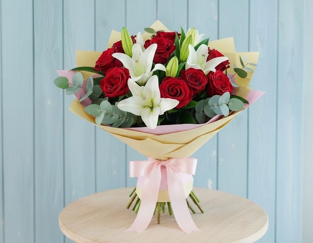 Букет цветов из: Лилии и Розы в Пролетарском Ставропольского края